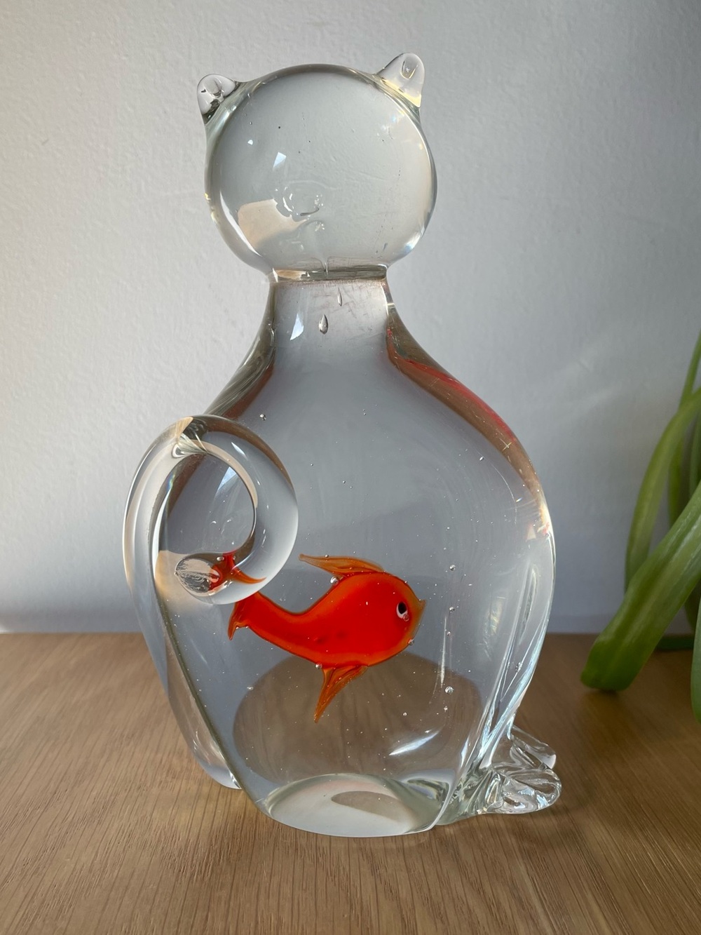 Vintage Murano Style Art Glass Cat Figurine with Orange Goldfish Paperweight
